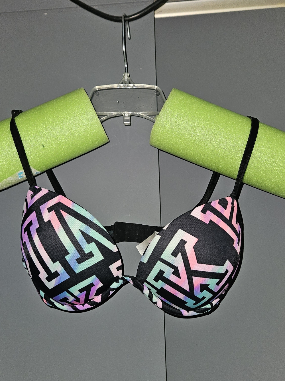 PINK Victoria's Secret Black Bra with Pastel Gradient Geometric Print